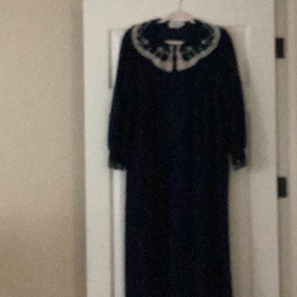 Vintage Vanity Fair Robe - Picture 2 of 5